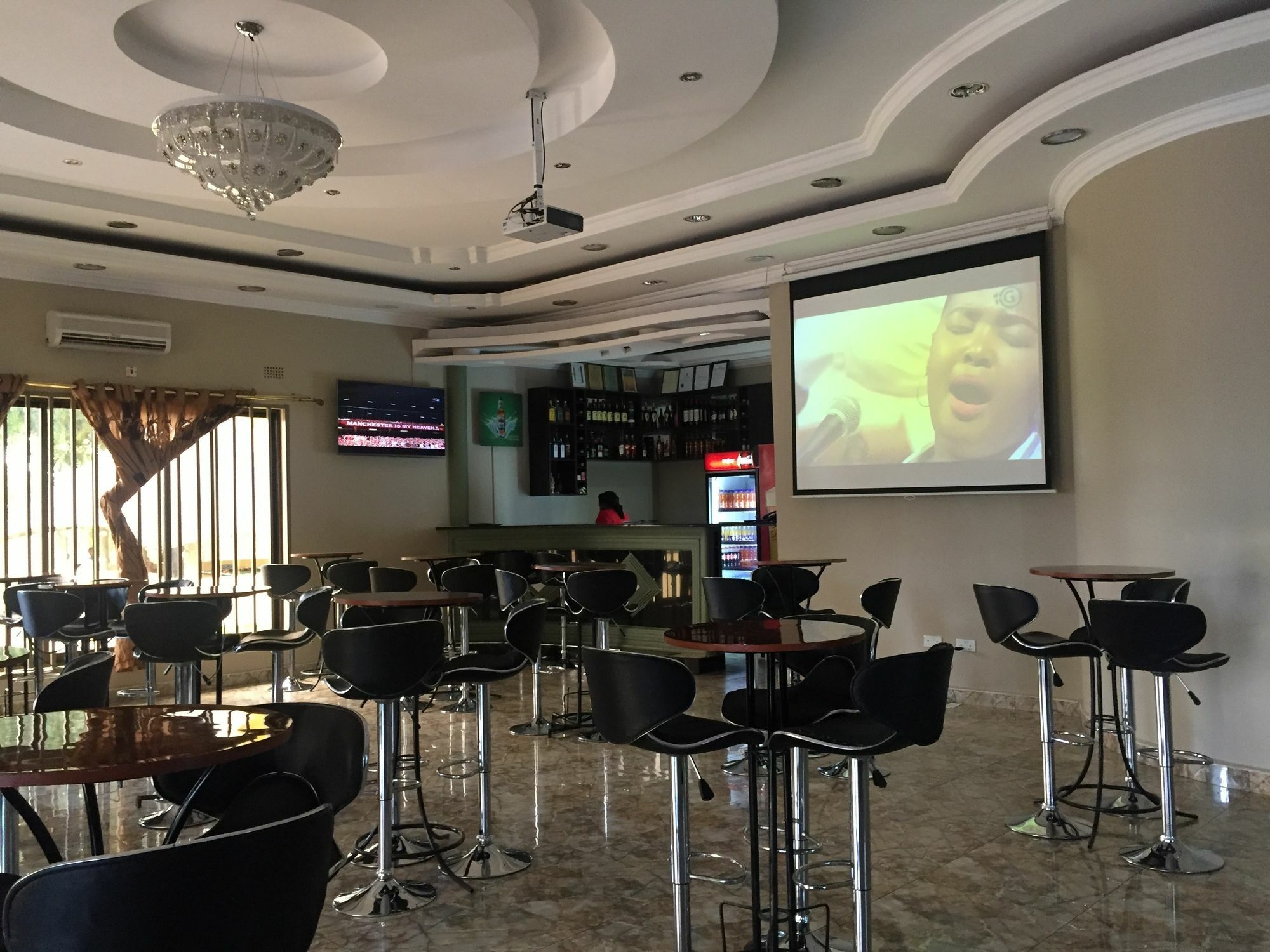 The Prince Charles Hotel Lusaka Exterior photo