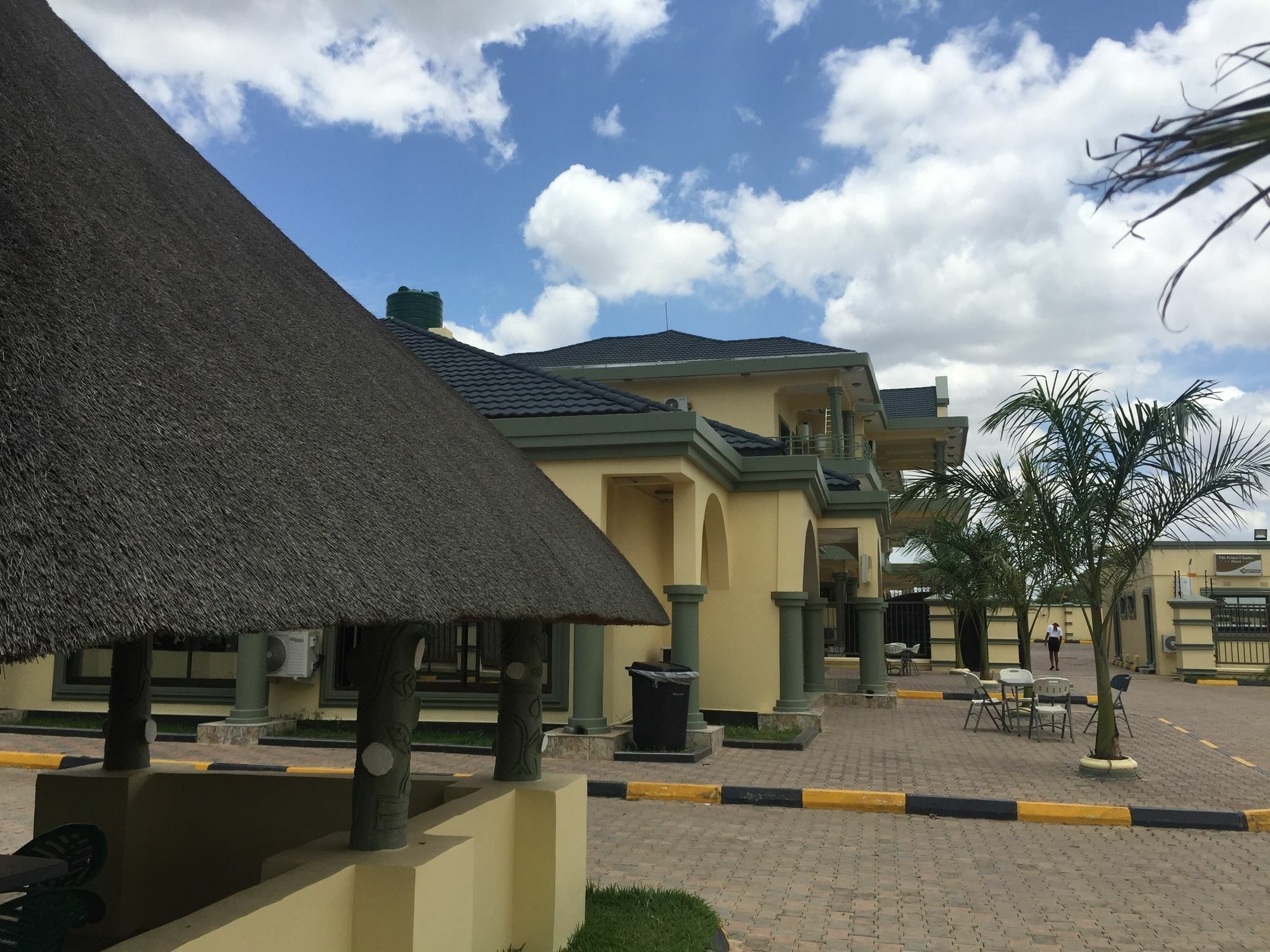The Prince Charles Hotel Lusaka Exterior photo